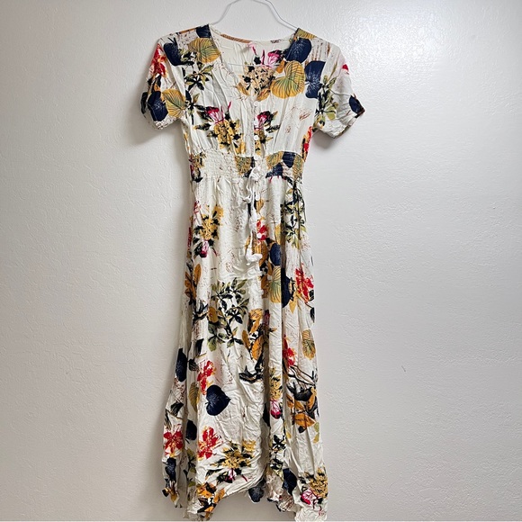 Flowy floral dress - Picture 9 of 9